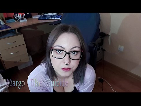 ❤️ 戴眼鏡的性感女孩在鏡頭前深吸假陽具 ️ 美麗的色情 在色情 zh-tw.bookland.top ❤